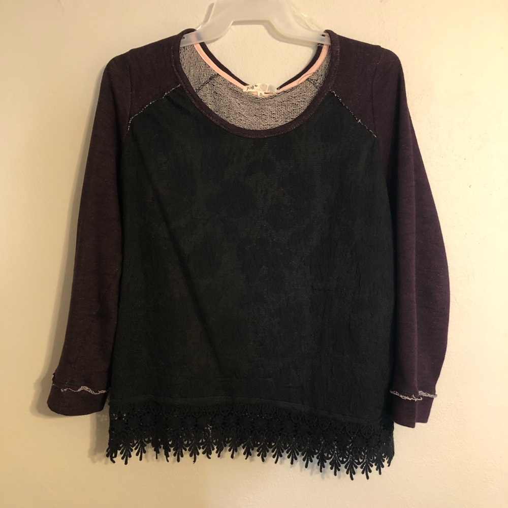 Vanity Sweater size XL